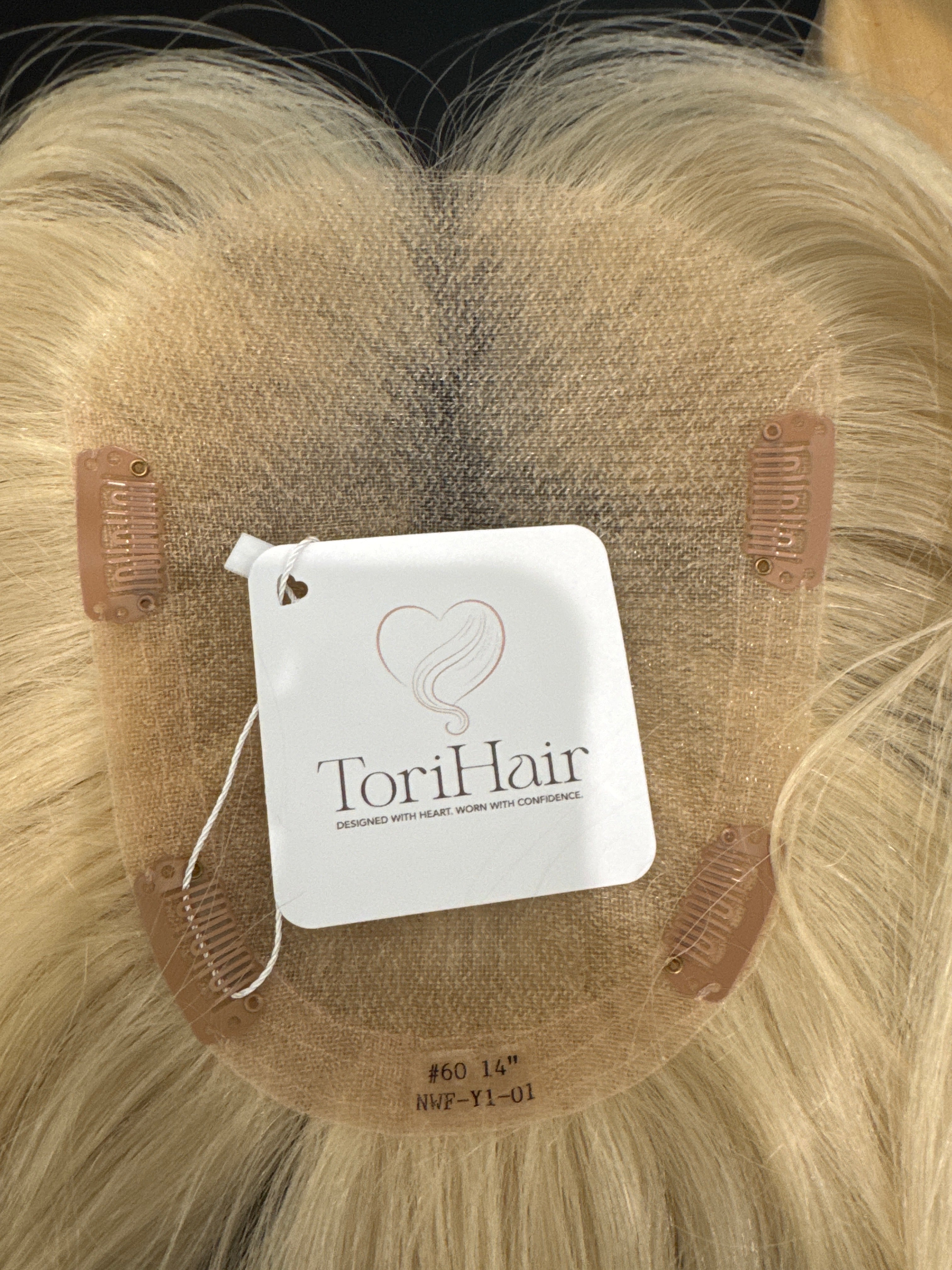 Elise Mono Hair Topper 4.75x6.5 base 14" Length Platinum blonde 60