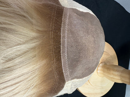 Lace front wig Golden blonde rooted