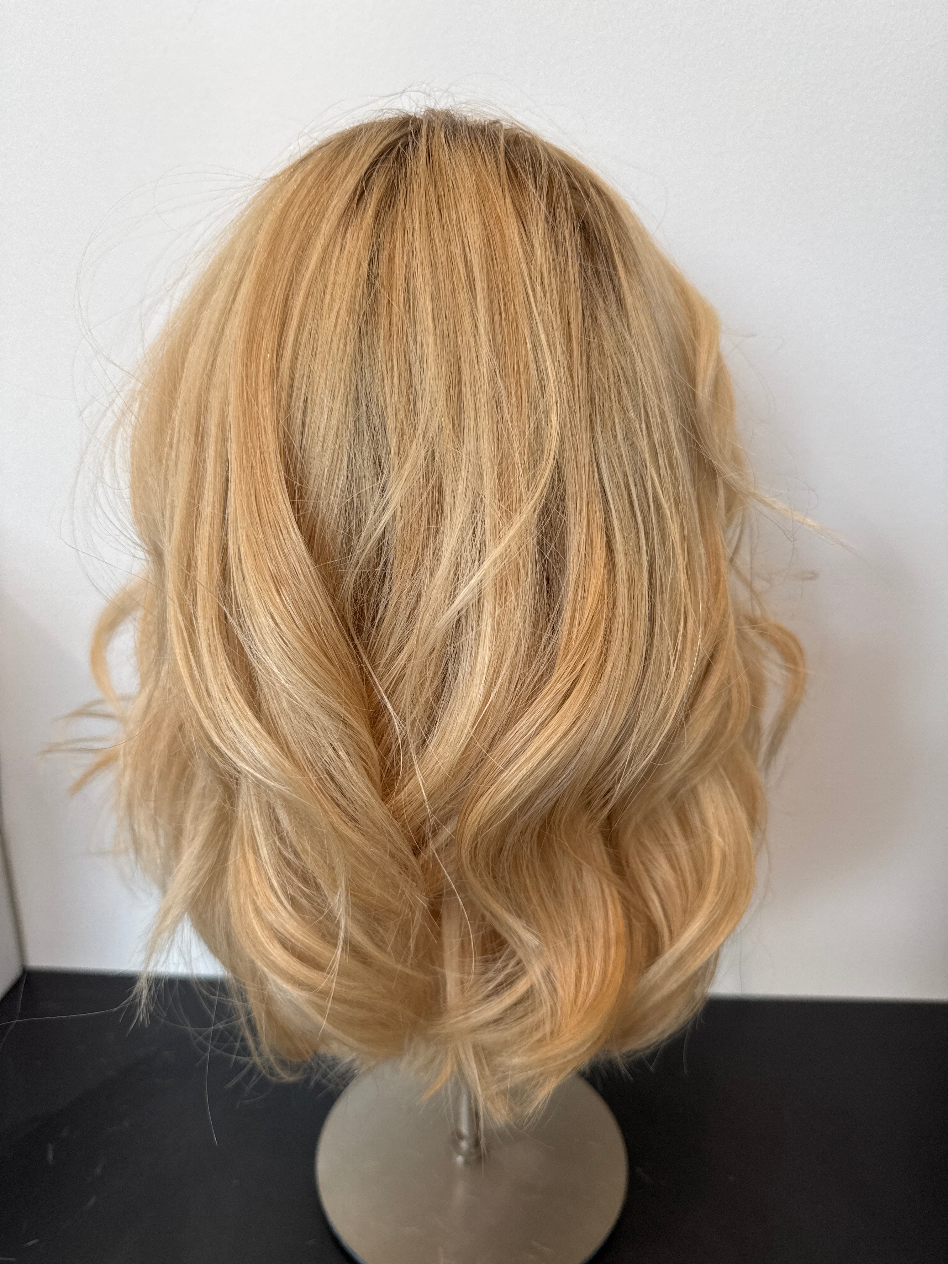 Silk Top Short Layered Euro Hair Wig 10" 22/10 Blonde