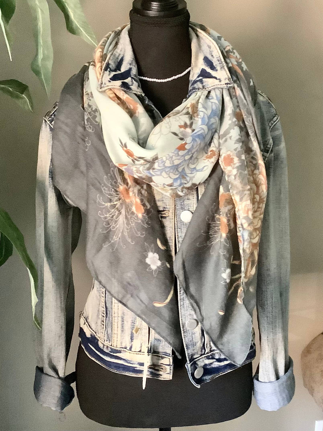 Scarf, womens lightweight floral scarf