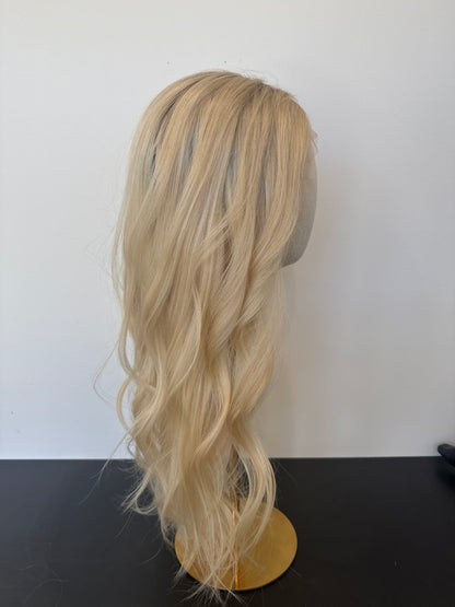 20" WHITE BLONDE W/ROOTS LACE FRONT WIG MEDIUM