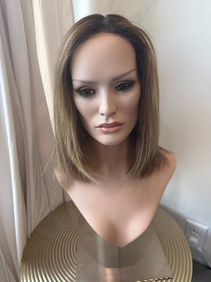 Penelope Silk top small light brown with highlights