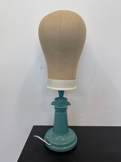 Mannequin head and stand