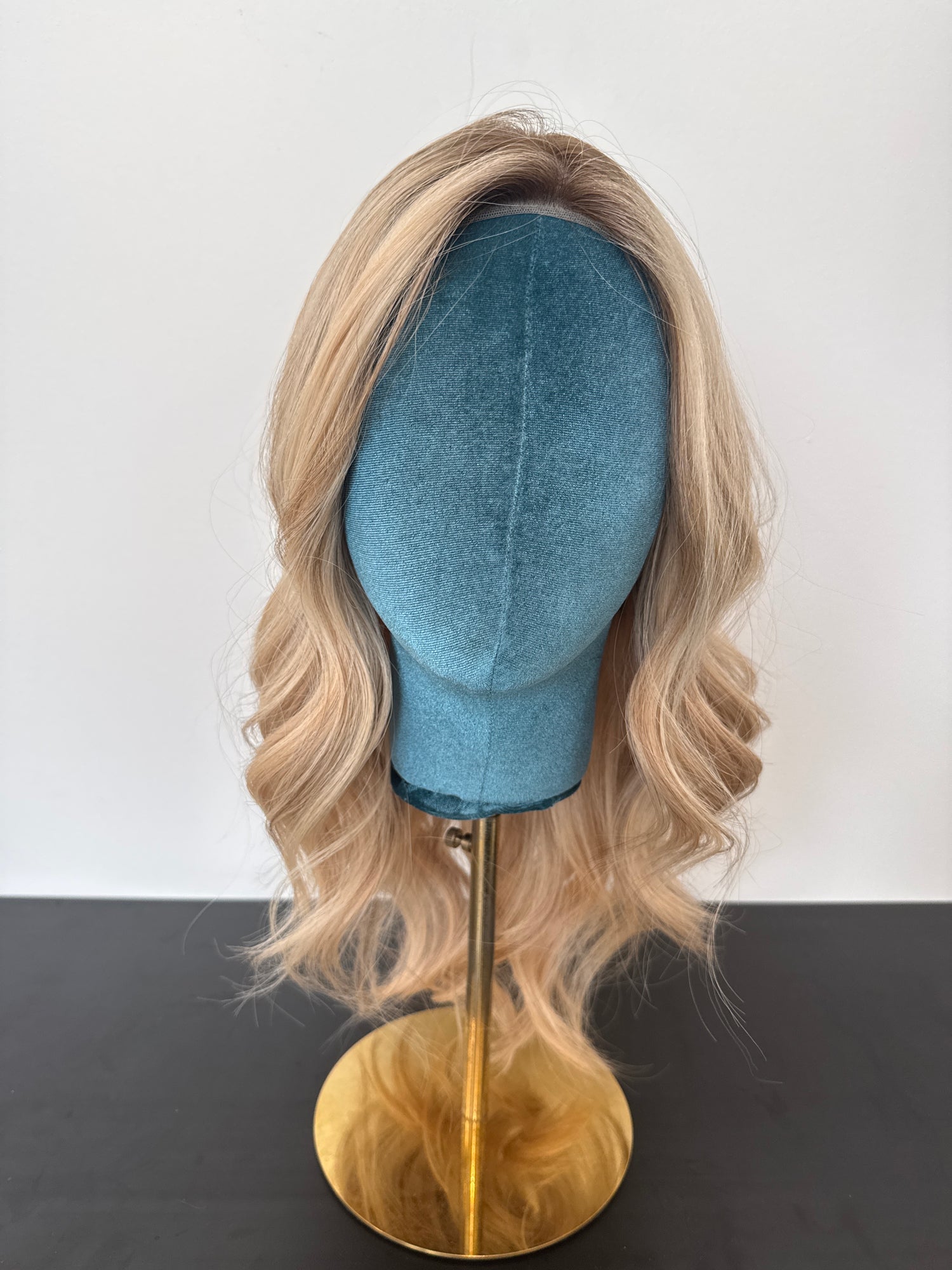 Elayna Comfort cap 12" 24/14/12R