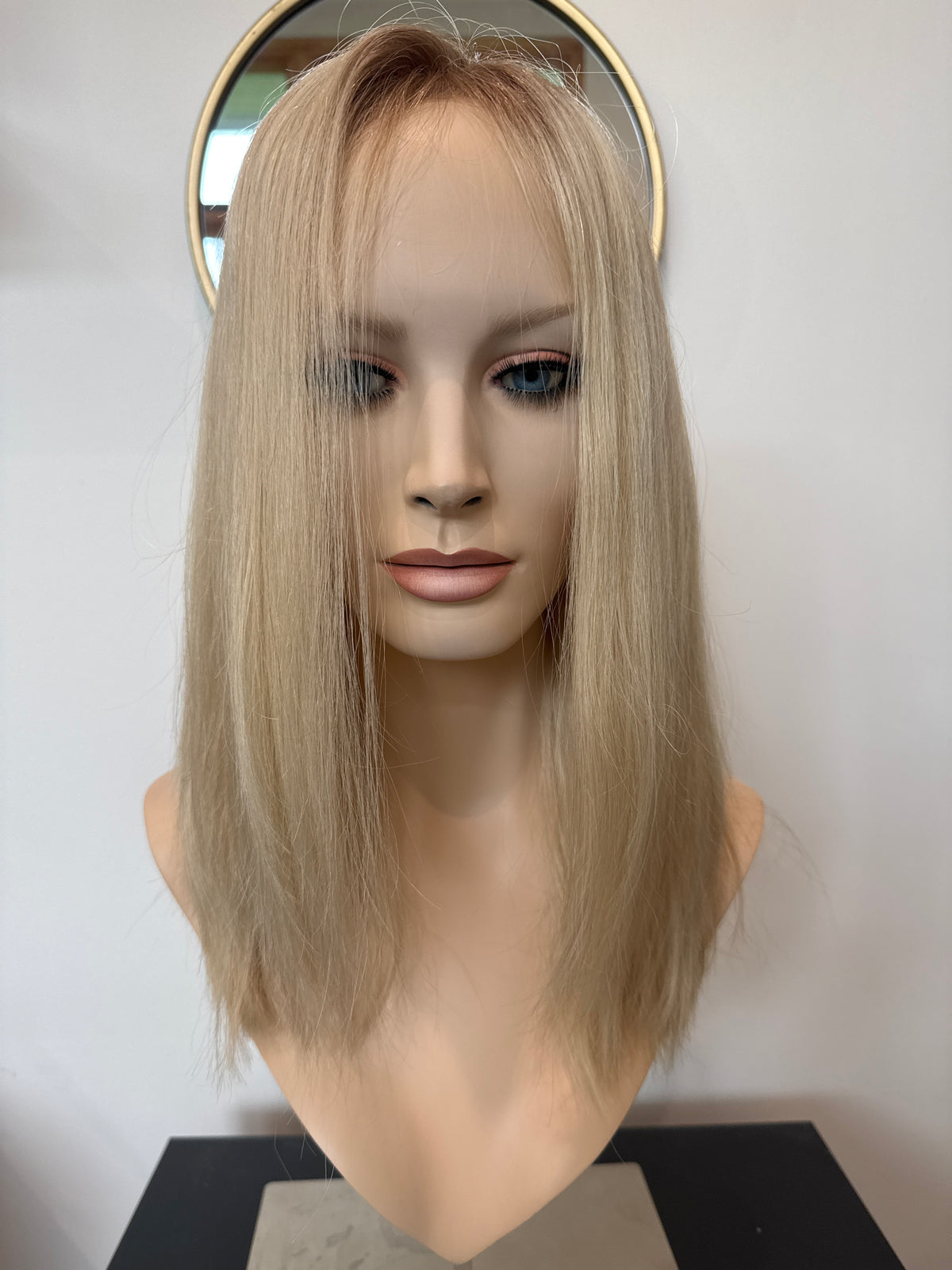 Taylor Handtied Wig 16"