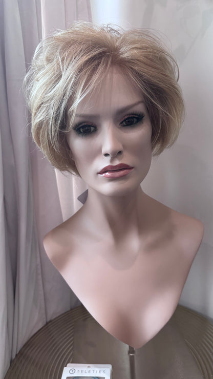 Lissa European Sandy Blonde