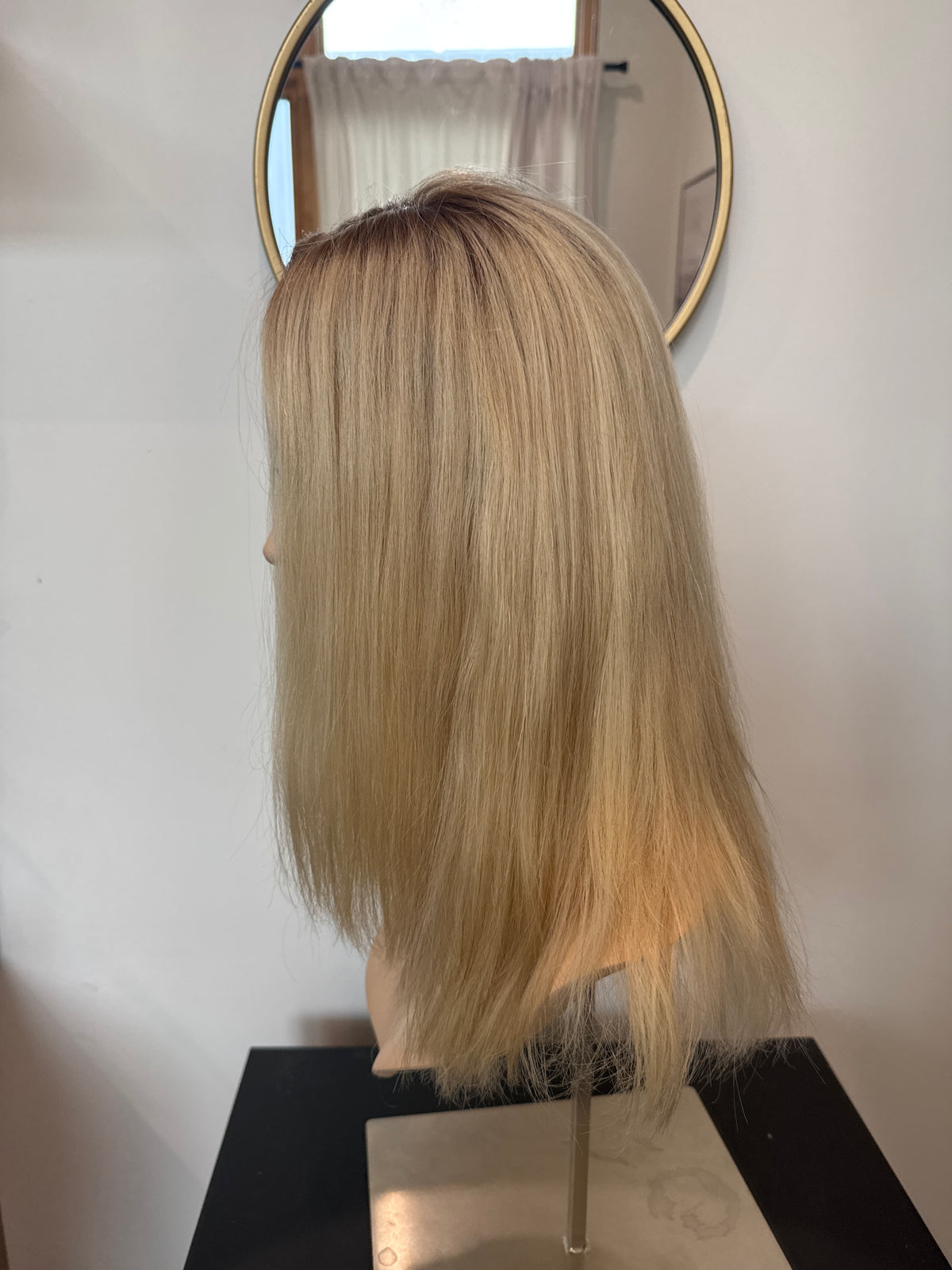 Taylor Handtied Wig 16"
