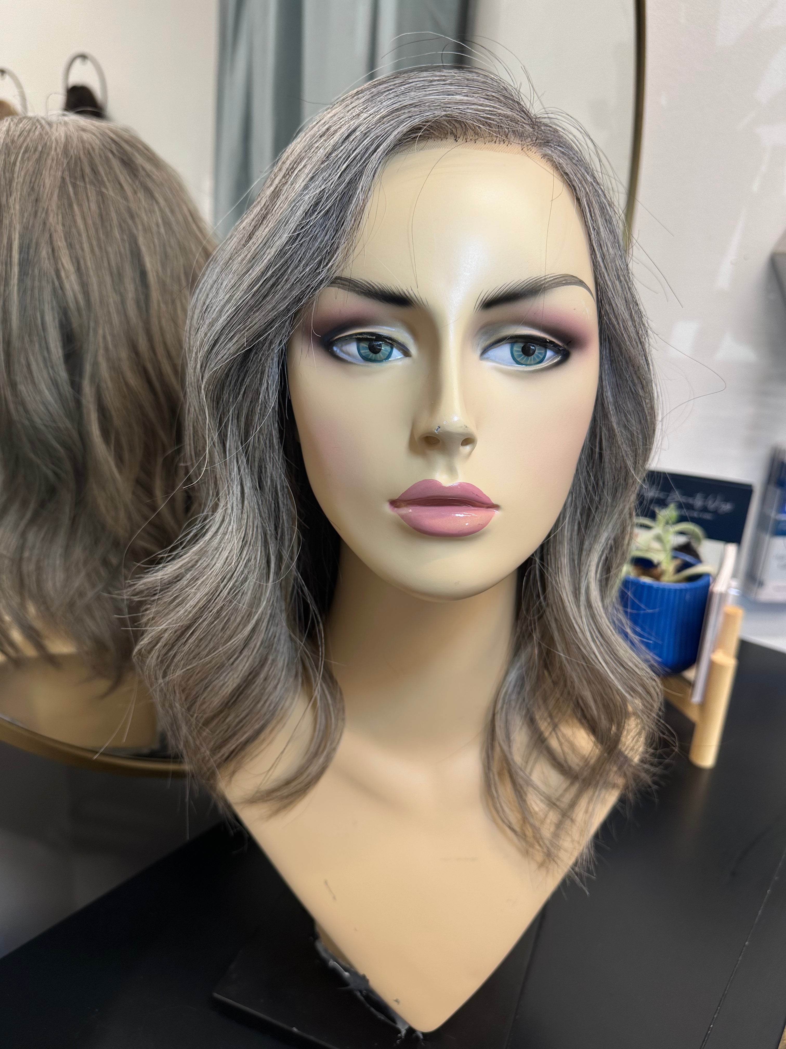 16&quot; Lace Top Wig Carol grey 44 light density straight