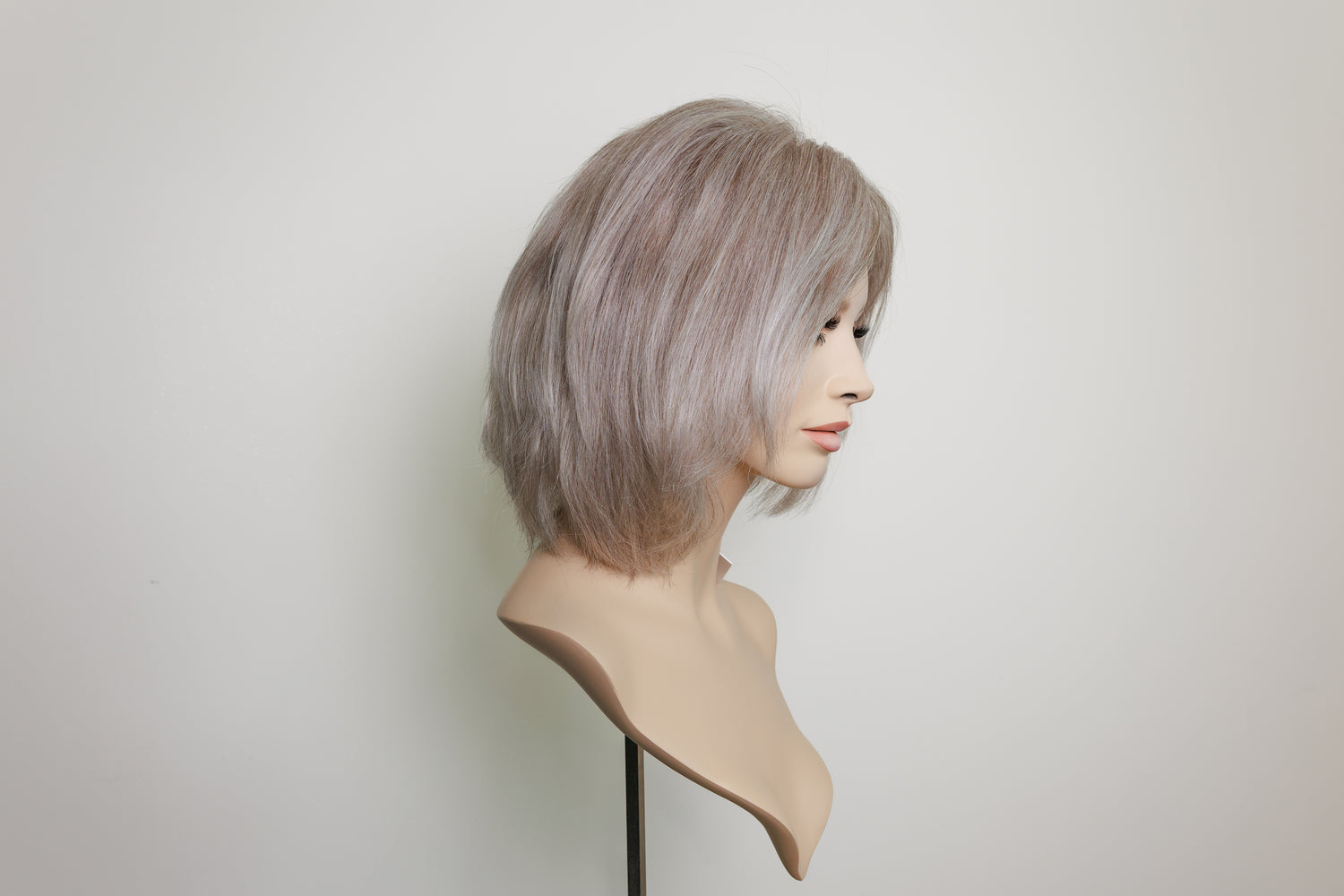JANET 10" BOB