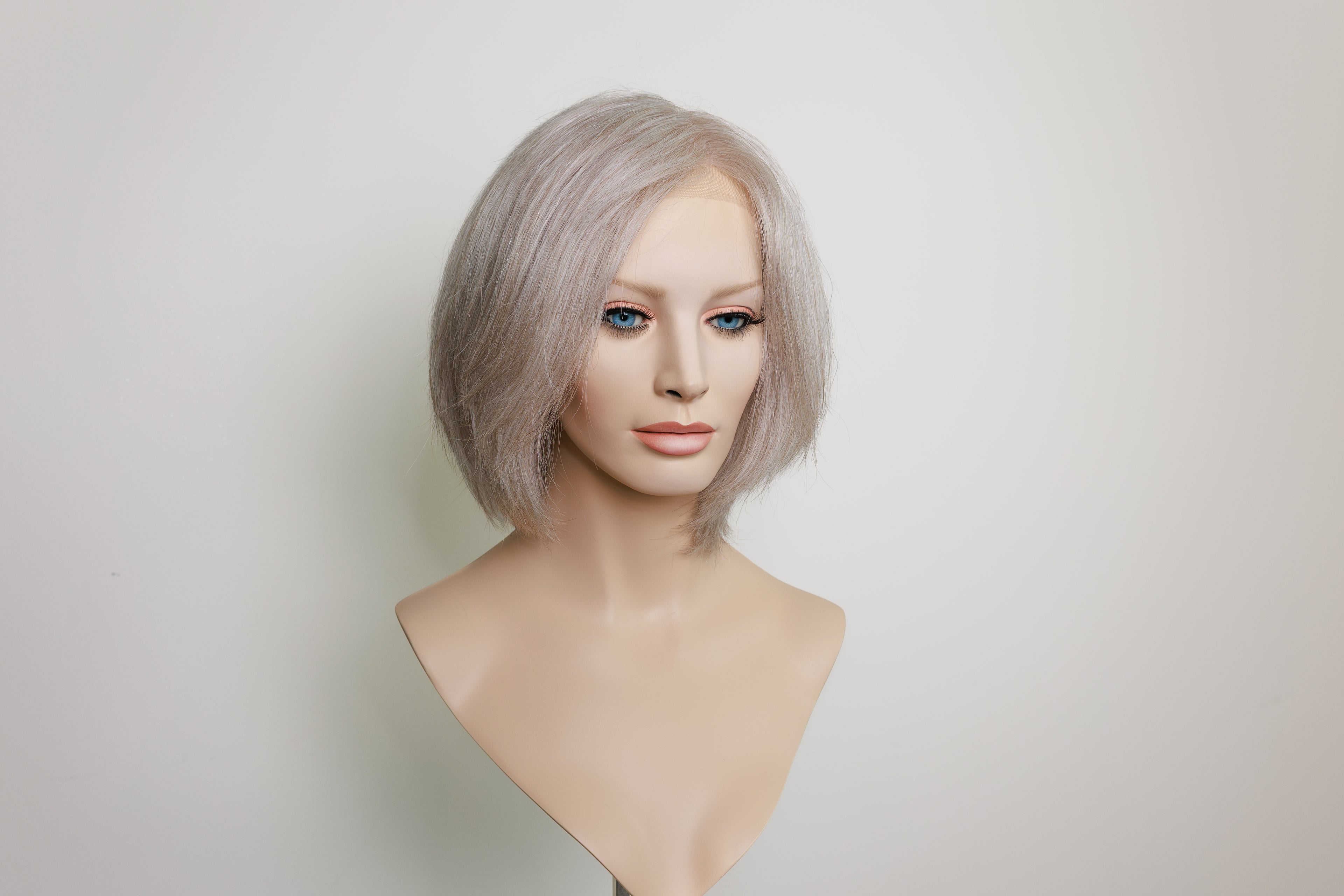 JANET 10" BOB