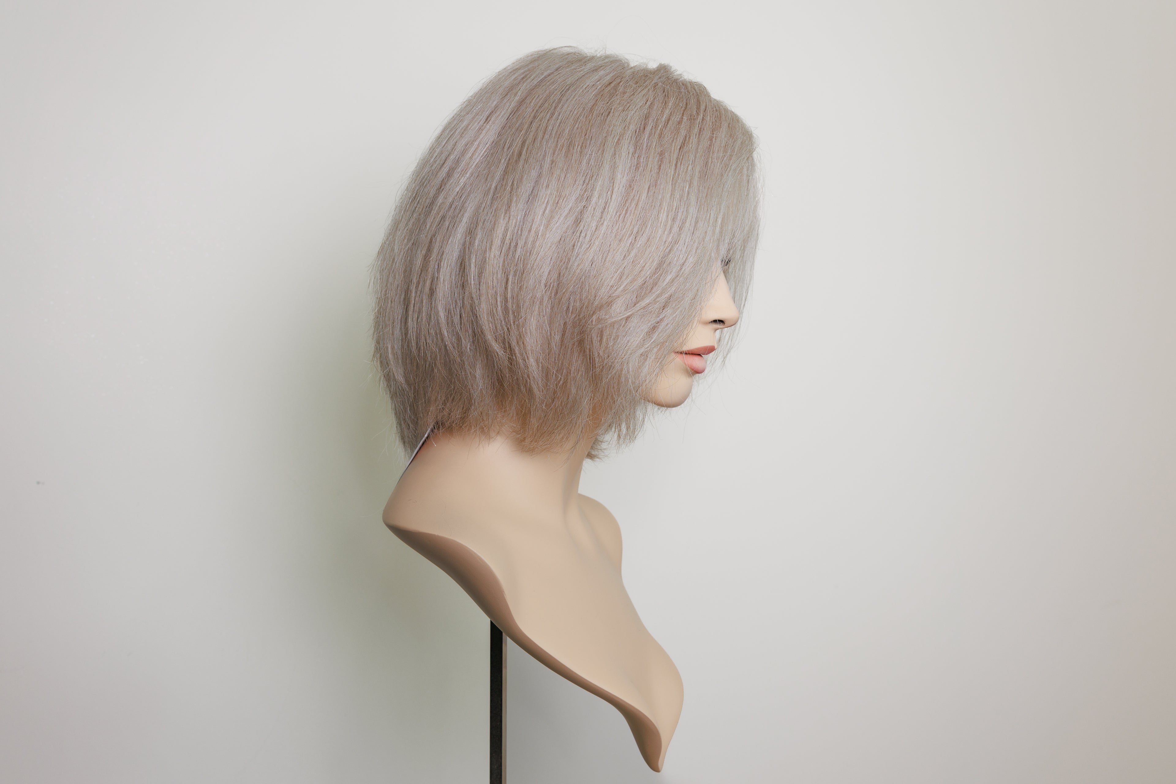 JANET 10" BOB